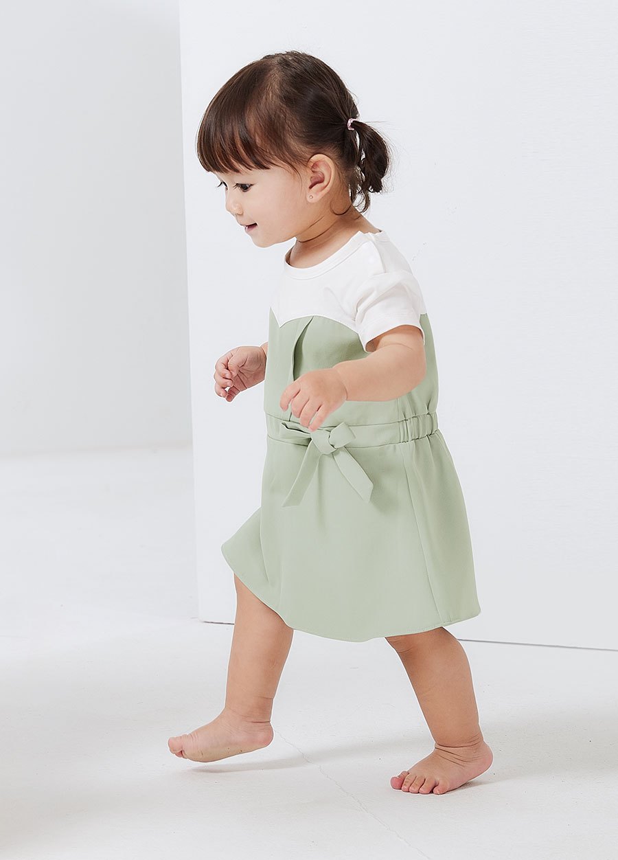 BABY 拼接包屁洋裝