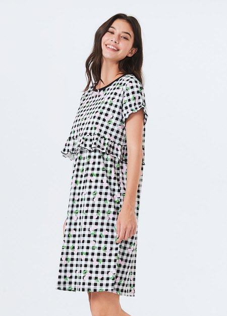 格紋櫻桃荷葉孕哺居家服組(洋裝+長褲)-黑色3