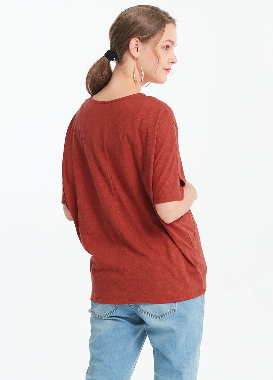 下襬抓褶孕哺罩衫