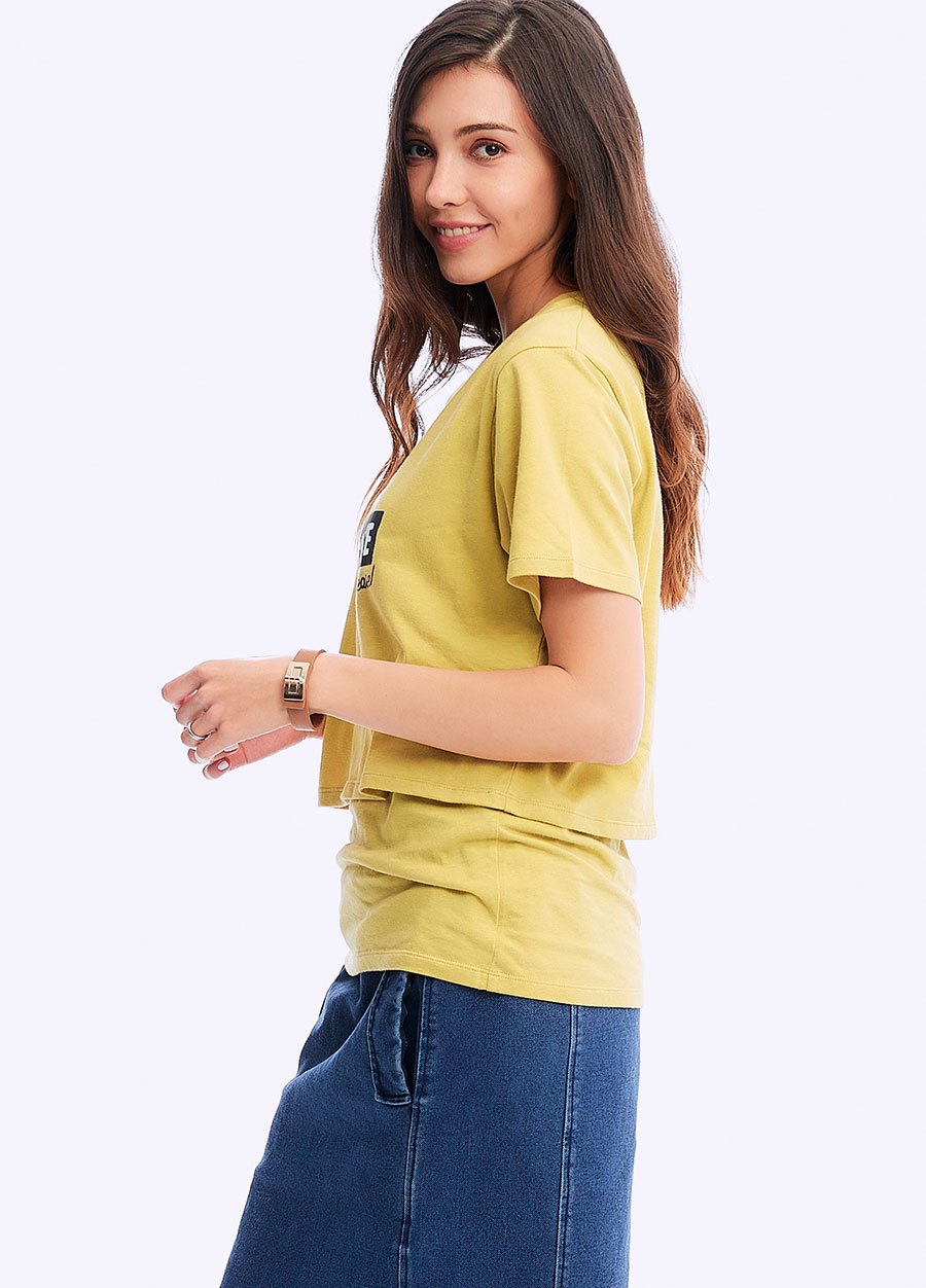 迪士尼抱抱龍假兩件哺乳上衣
