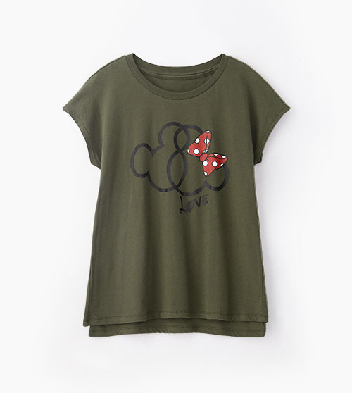 後剪接抽皺燒花哺乳上衣
